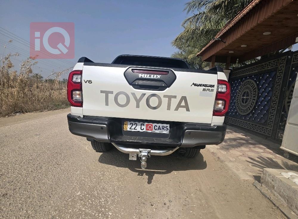 تويوتا هايلوكس